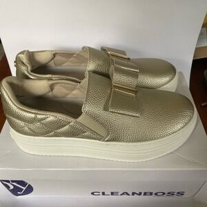 New Joy Luxe Women's Champagne Metallic Slip On Leather Bow Sneaker Size 8.5M
